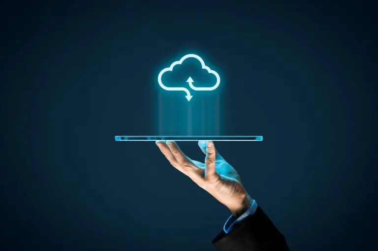 Storing Data Securely in the Cloud