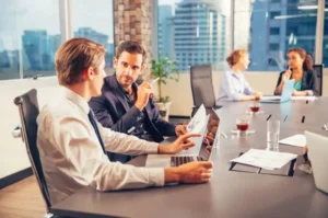 Managed Service Provider working with IT Customer