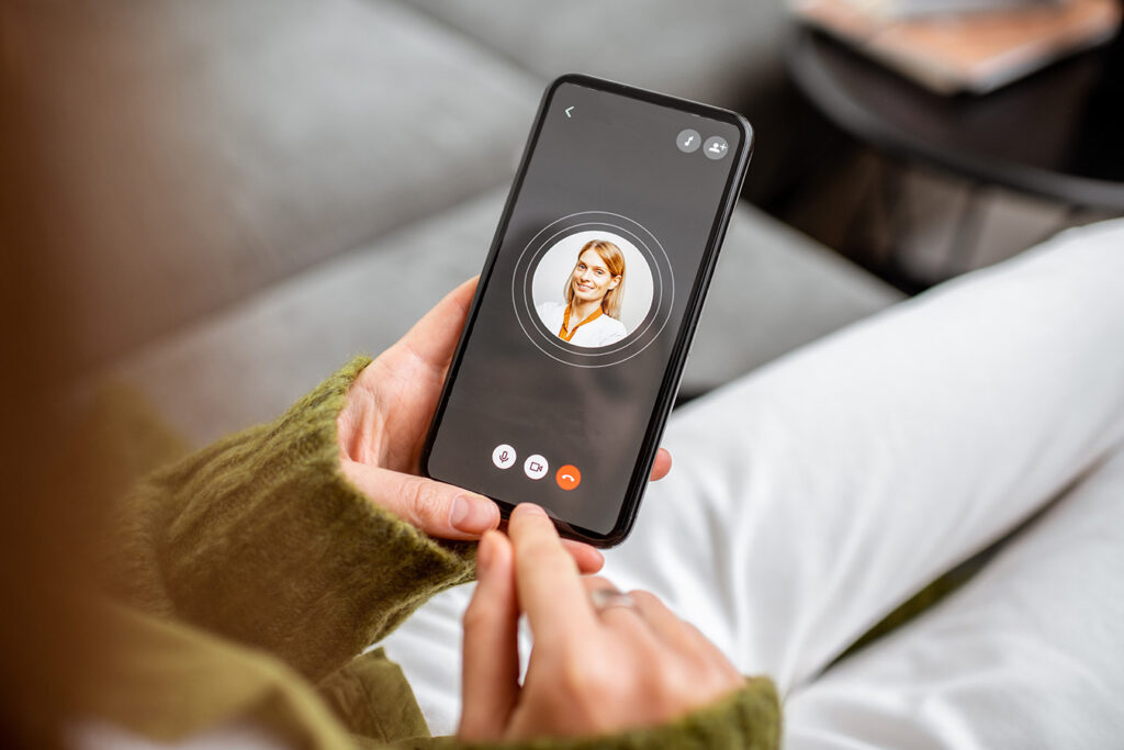 Call coming from robot call service to get information for scammers